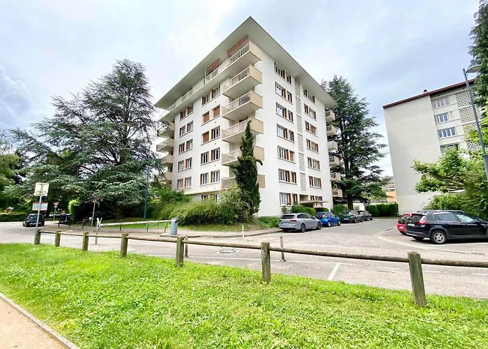 Renove A Avec Parking Et Wifi - Fr-1-432-93 アヌシー